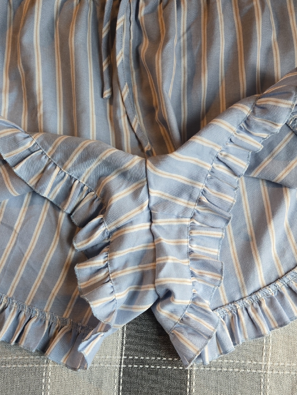 Torrid LoveSick NWOT Drawstring Ruffle-Hem Shorts - Picture 9 of 13